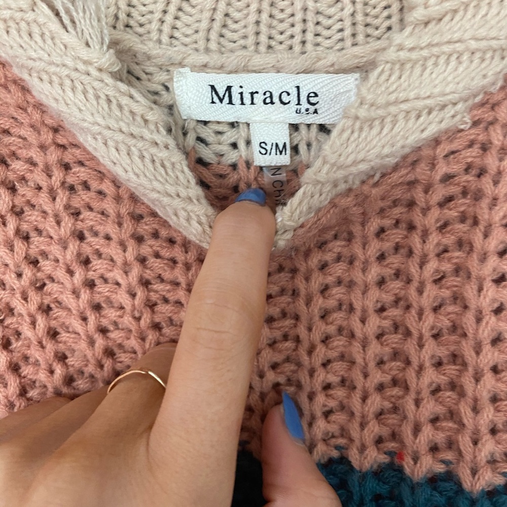 cropped sweater - Picture 2 of 4